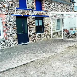 Marin Petit Chatelet Ferienhaus Hirel