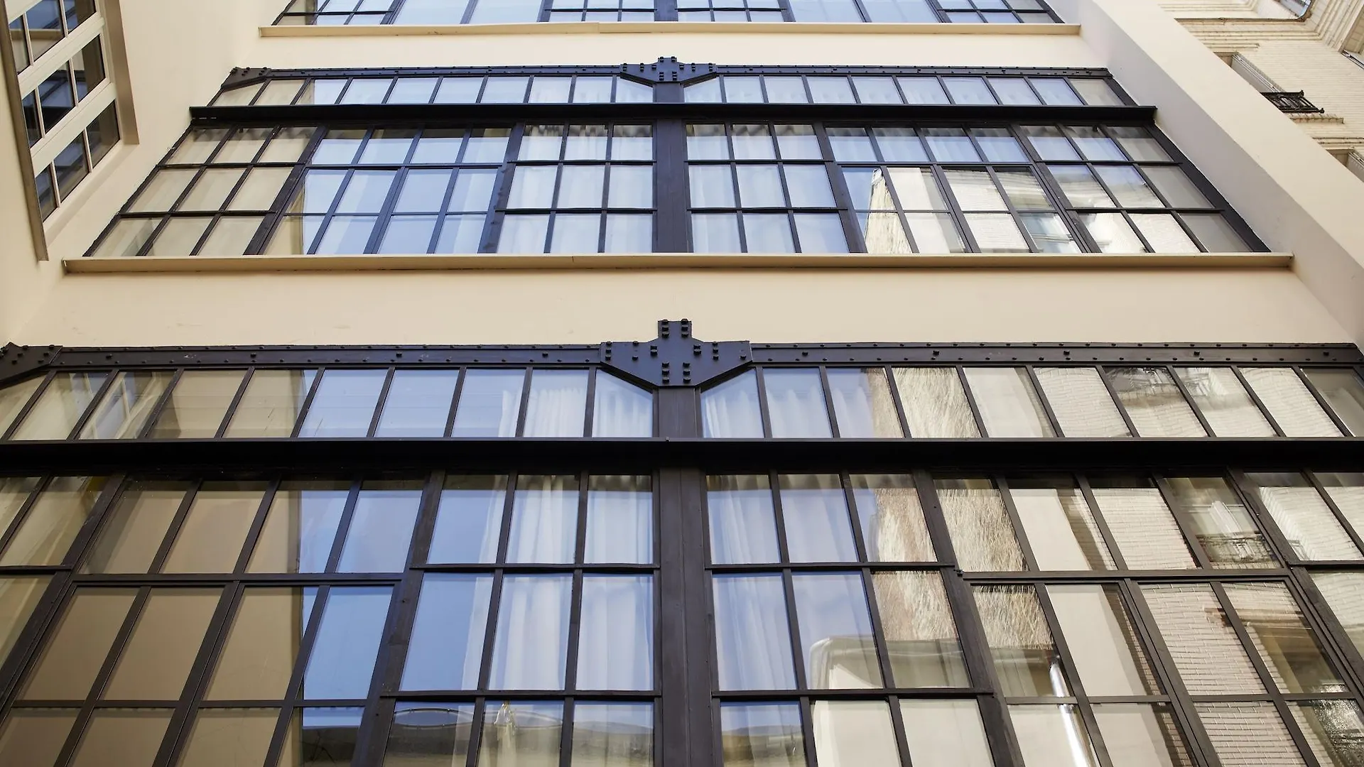 Hotel Du Ministere Parijs